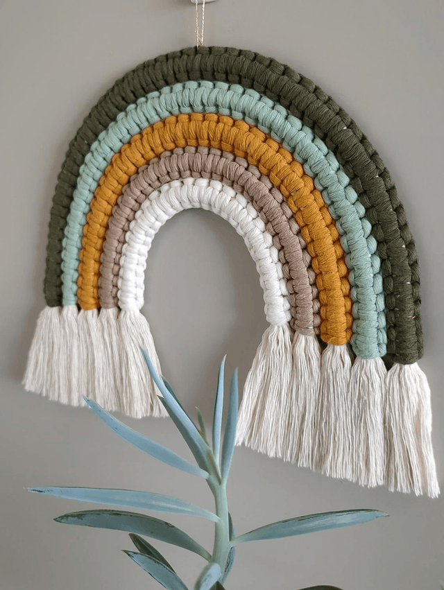 Miroir ourson vert d'eau & Arc-en-ciel "Baya" - Déco bohème macramé Fait main - Chambre enfant