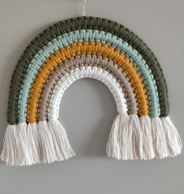 Miroir ourson vert d'eau & Arc-en-ciel "Baya" - Déco bohème macramé Fait main - Chambre enfant