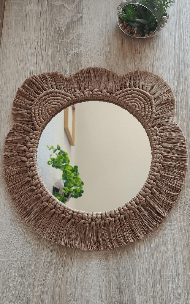 Miroir ourson marron & Arc-en-ciel "Jade" - Déco bohème macramé Fait main - Chambre enfant