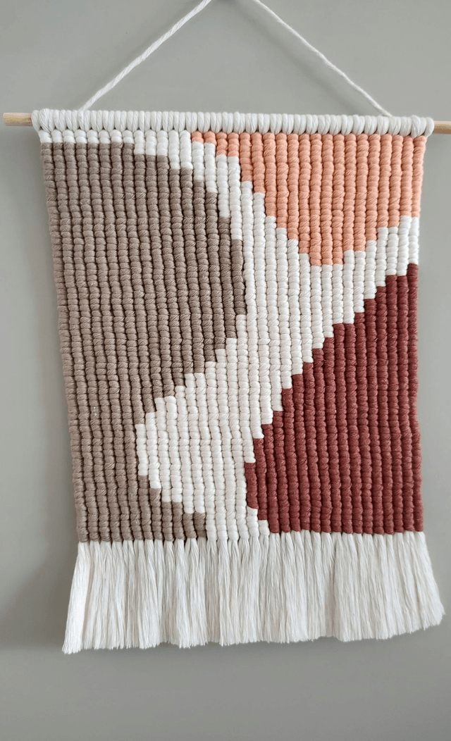 Tenture murale bohème macramé - beige / pêche / sunset