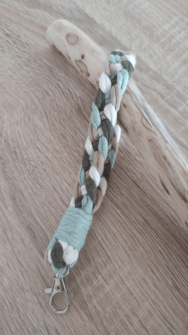 Porte-clé tresse • Vert d&#039;eau / Kaki
