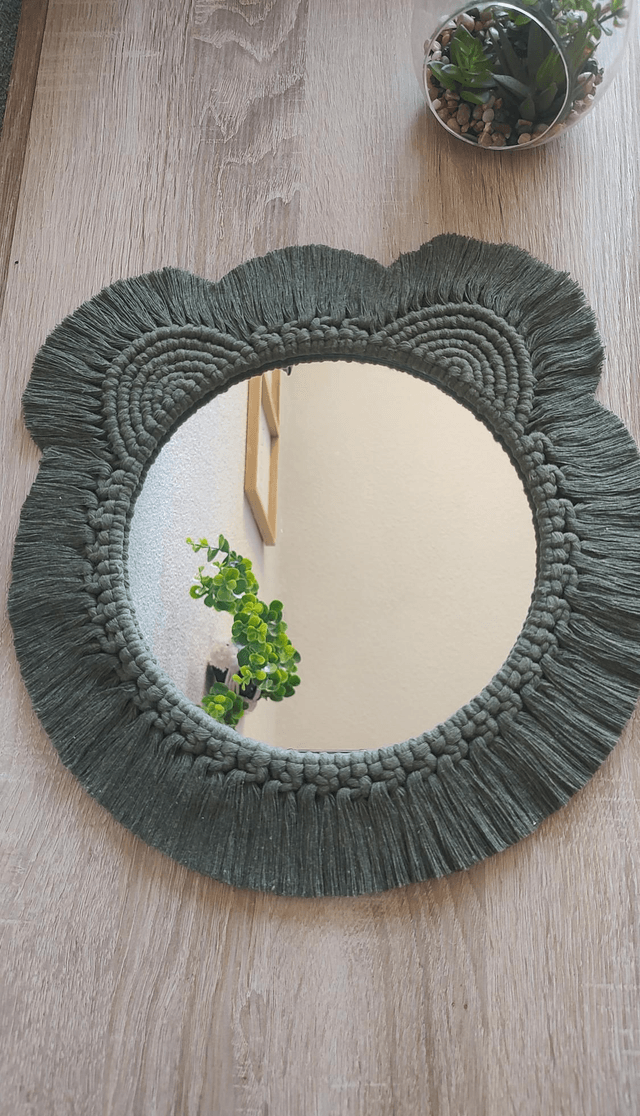 Miroir ourson kaki & Arc-en-ciel "Mowgli" - Déco bohème macramé Fait main - Chambre enfant